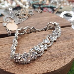 Silver Tone Sparkle Fire Crystal Tennis Bracelet - Women Jewelry B3435